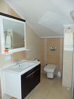 Cam Hotel