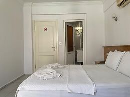 Cam Hotel