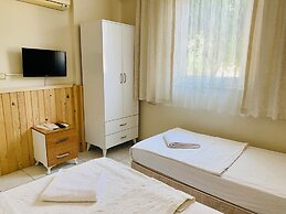 Cam Hotel