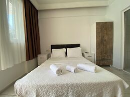 Cam Hotel