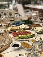 Temucin Hotel