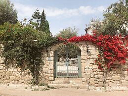 Temucin Hotel