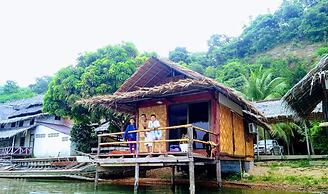 Khaochan Resort