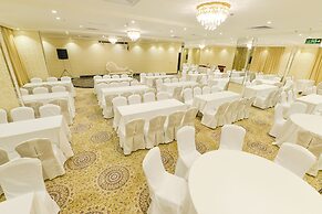 Crown Town Hotel