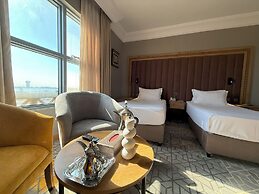 Crown Town Hotel