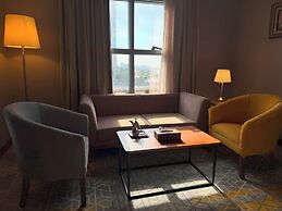 Crown Town Hotel