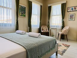 Garden Palace Boutique Hotel