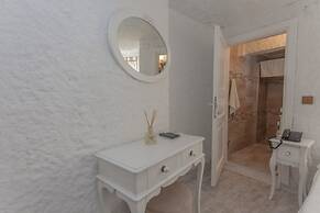 Alacati Alanur Otel
