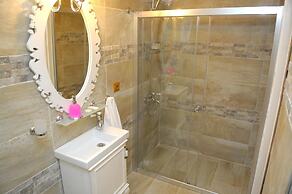 Alacati Alanur Otel