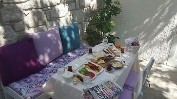 Alacati Alanur Otel