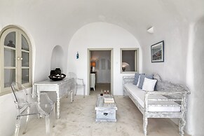 Nostos Apartments