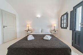 Nostos Apartments