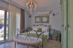 Alacaat  Otel