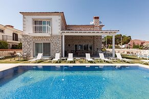 Alacaat  Otel