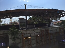Alacaat  Otel