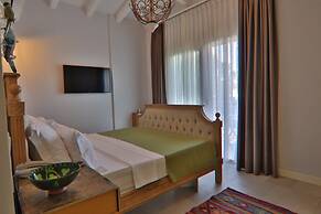 Alacaat  Otel