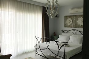 Alacaat  Otel