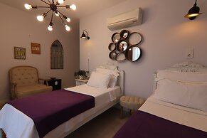 Alacaat  Otel