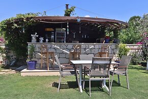 Alacaat  Otel
