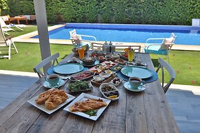 Alacaat  Otel