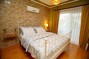 Urla Zeytin Otel