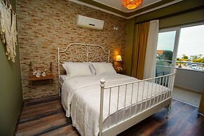 Urla Zeytin Otel