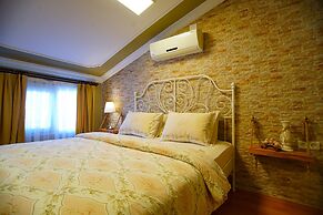 Urla Zeytin Otel