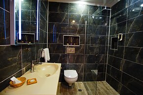Urla Zeytin Otel