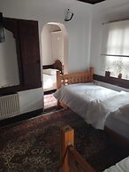 Sari Konak Otel