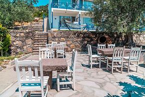 Assos Ayan Motel