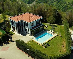 Nevras Resort