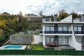 Nevras Resort
