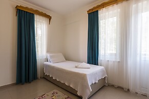 Calypso Cozy Suites