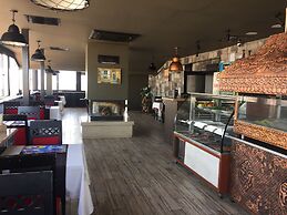 Rivada Hotel