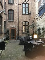 H5 Hotel