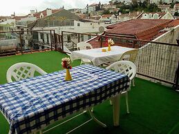 Lacin Apart Otel