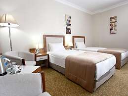Pietra Hotel