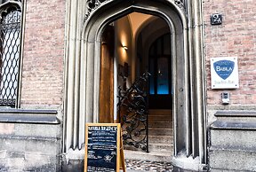 Babila Hostel & Bistrot