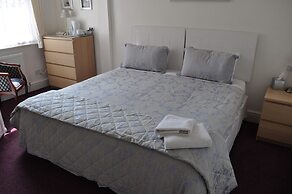 Avoncot Guest House