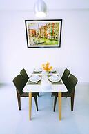 Sun Apartment