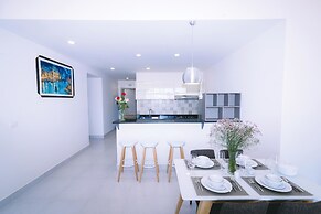 Sun Apartment