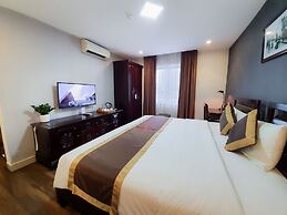 Cherry Hotel 1