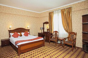 UB City Hotel