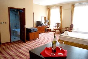 UB City Hotel