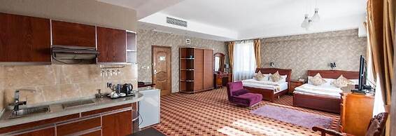 UB City Hotel