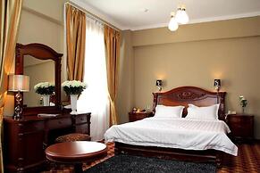 UB City Hotel