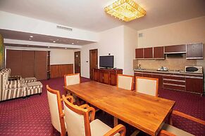 UB City Hotel
