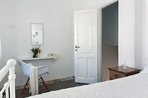 Skaris Homes