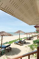 Pranee Beach Bungalows