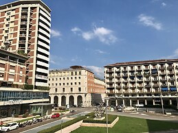 Simoni 10